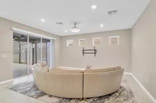 9107 Rally Spring Loop, Other City - In The State Of Florida, FL 33545 - Photo 17
