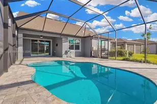 9107 Rally Spring Loop, Other City - In The State Of Florida, FL 33545 - Photo 43