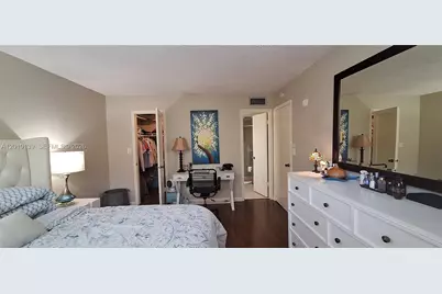 3000 NW 48th Ter #320, Lauderdale Lakes, FL 33313 - Photo 17