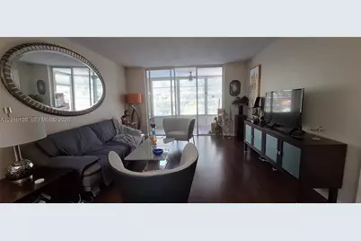 3000 NW 48th Ter #320, Lauderdale Lakes, FL 33313 - Photo 9