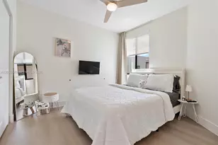 8368 Central Park Blvd, Doral, FL 33166 - Photo 15