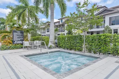 8368 Central Park Blvd, Doral, FL 33166 - Photo 39