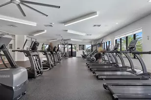 8368 Central Park Blvd, Doral, FL 33166 - Photo 37