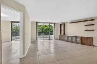 3500 Mystic Pointe Dr, Aventura, FL 33180 - Photo 5