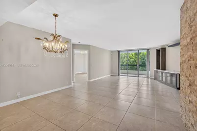 3500 Mystic Pointe Dr #302, Aventura, FL 33180 - Photo 1