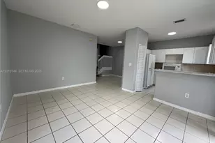 2458 SE 15th Pl, Homestead, FL 33035 - Photo 7