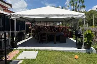 18109 SW 142nd Ct, Miami, FL 33177 - Photo 13