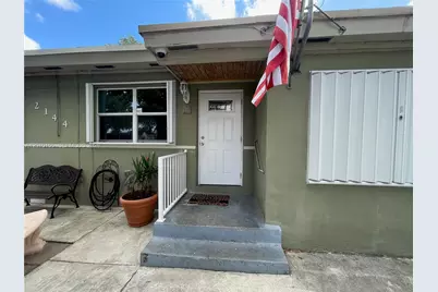 2144 NW 85th St, Miami, FL 33147 - Photo 5