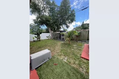 2144 NW 85th St, Miami, FL 33147 - Photo 27