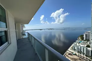 1155 Brickell Bay Dr, Miami, FL 33131 - Photo 3