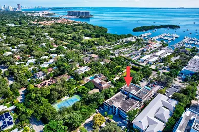 2539 S Bayshore Dr #428E, Miami, FL 33133 - Photo 15