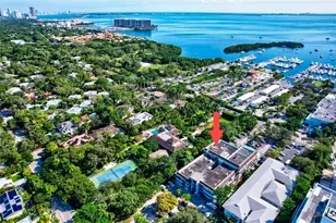 2539 S Bayshore Dr, Miami, FL 33133 - Photo 15