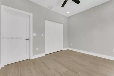 1818 NW 49 St, Miami, FL 33142 - Photo 37