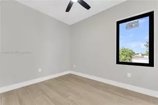 1818 NW 49th St, Miami, FL 33142 - Photo 33