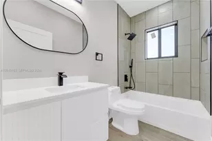 1818 NW 49th St, Miami, FL 33142 - Photo 35