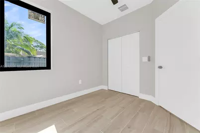 1816 NW 49th St, Miami, FL 33142 - Photo 11
