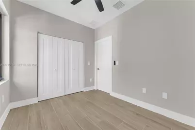 1816 NW 49th St, Miami, FL 33142 - Photo 33