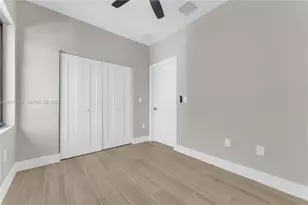 1816 NW 49th St, Miami, FL 33142 - Photo 33