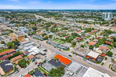 1888 NW 7th St, Miami, FL 33125 - Photo 29