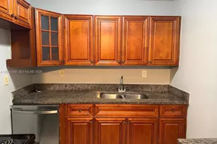 5411 NW 22nd St, Lauderhill, FL 33313 - Photo 1