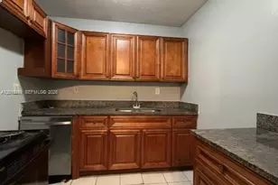5411 NW 22nd St, Lauderhill, FL 33313 - Photo 7