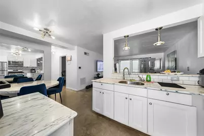 1698 Jefferson Ave #9, Miami Beach, FL 33139 - Photo 5