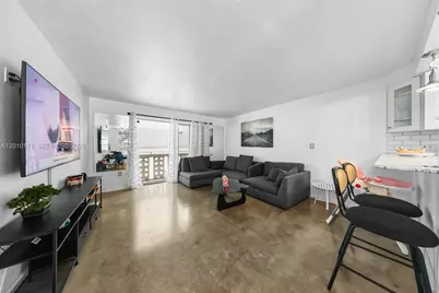 1698 Jefferson Ave #9, Miami Beach, FL 33139 - Photo 9