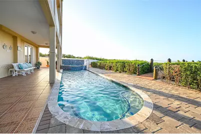 112 N Bounty Ln, Key Largo, FL 33037 - Photo 9