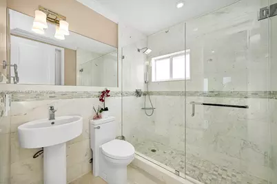 112 N Bounty Ln, Key Largo, FL 33037 - Photo 27