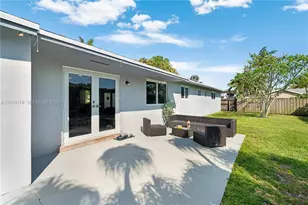 20010 Franjo Rd, Cutler Bay, FL 33189 - Photo 15