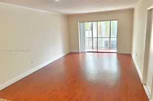 7923 SW 104th St, Miami, FL 33156 - Photo 3