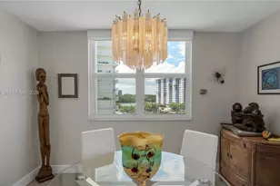 300 Bayview Dr, Sunny Isles Beach, FL 33160 - Photo 7