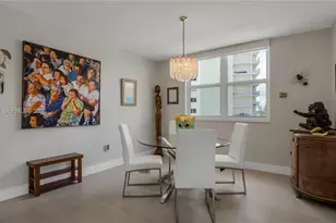300 Bayview Dr, Sunny Isles Beach, FL 33160 - Photo 11