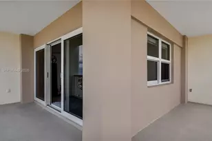 300 Bayview Dr, Sunny Isles Beach, FL 33160 - Photo 23