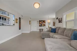 300 Bayview Dr, Sunny Isles Beach, FL 33160 - Photo 13