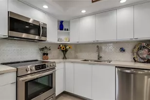 300 Bayview Dr, Sunny Isles Beach, FL 33160 - Photo 1