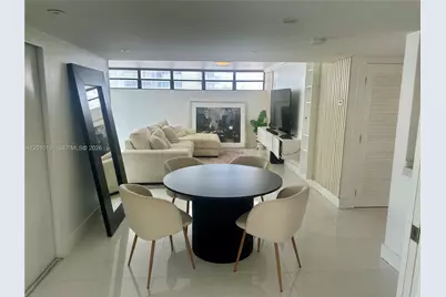 1800 Collins Ave #5D, Miami Beach, FL 33139 - Photo 7
