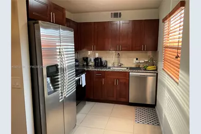 150 SW 134th Way #304R, Pembroke Pines, FL 33027 - Photo 5