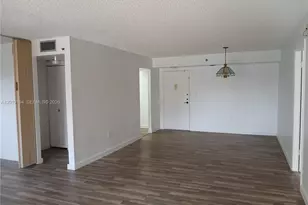 1300 St Charles Pl, Pembroke Pines, FL 33026 - Photo 5