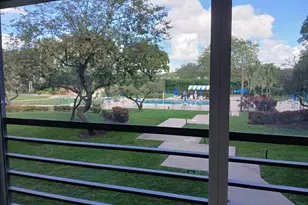 1300 St Charles Pl, Pembroke Pines, FL 33026 - Photo 15