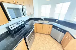 4767 Via Palm Lakes, West Palm Beach, FL 33417 - Photo 5