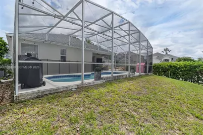 447 Higher Comb Dr, Davenport, FL 33897 - Photo 7