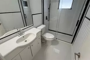 3021 NW 2nd Ave, Pompano Beach, FL 33064 - Photo 17