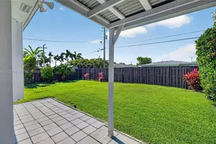 234 SE 3rd Terrace, Dania Beach, FL 33004 - Photo 13