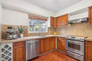234 SE 3rd Terrace, Dania Beach, FL 33004 - Photo 15