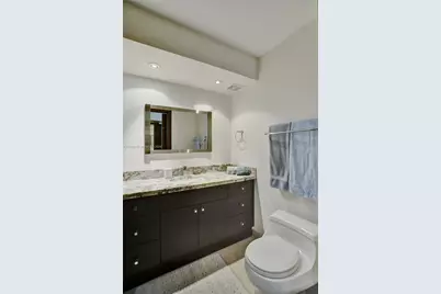10101 Collins Ave #4E, Bal Harbour, FL 33154 - Photo 47