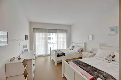 10101 Collins Ave #4E, Bal Harbour, FL 33154 - Photo 39