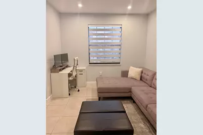 9330 W 33rd Ave, Hialeah, FL 33018 - Photo 17