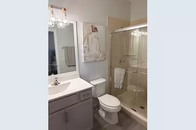 9330 W 33rd Ave, Hialeah, FL 33018 - Photo 7