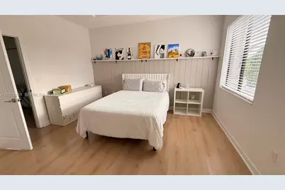 20761 NE 2nd Ct, Miami, FL 33179 - Photo 33